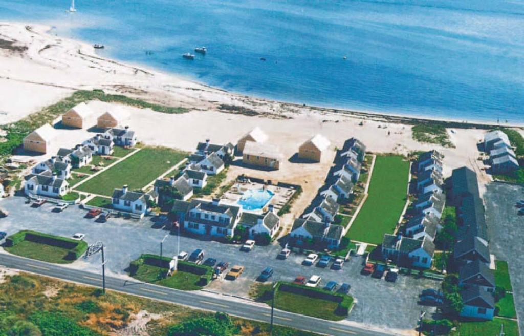 Hotel Kalmar Village & Tradewinds